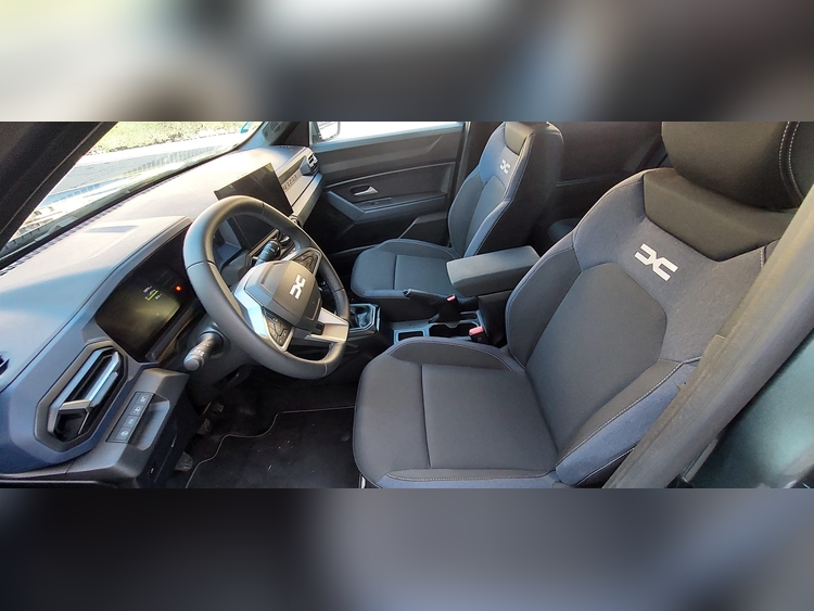 Dacia Duster 1.0 100cv glp foto 9